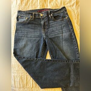 Lucky Brand Women’s Stretch Straight Jeans in Dark Blue Denim- Size 30/10